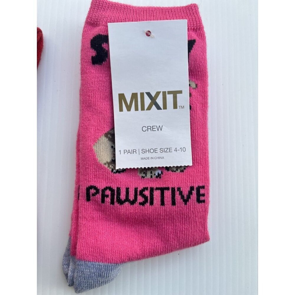 3 Mix it Pawsitive Red Holiday crew Socks and holiday slippers Shoe Size 4-10 - Picture 3 of 11